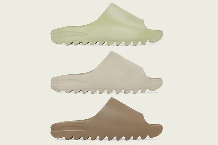 adidas YEEZY SLIDE CORE / PURE / RESIN