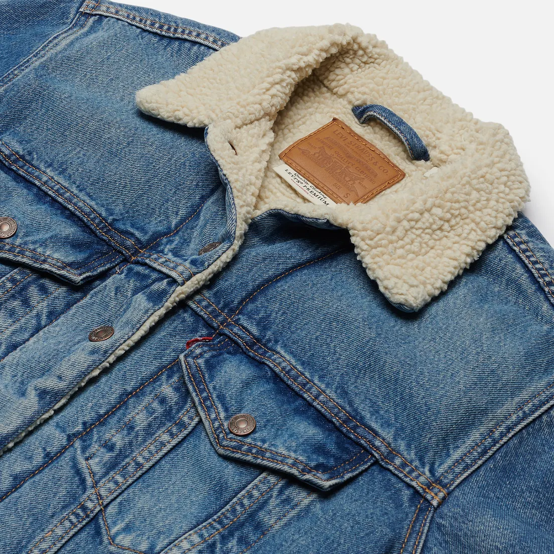 Levi's Женская джинсовая куртка Sherpa Trucker