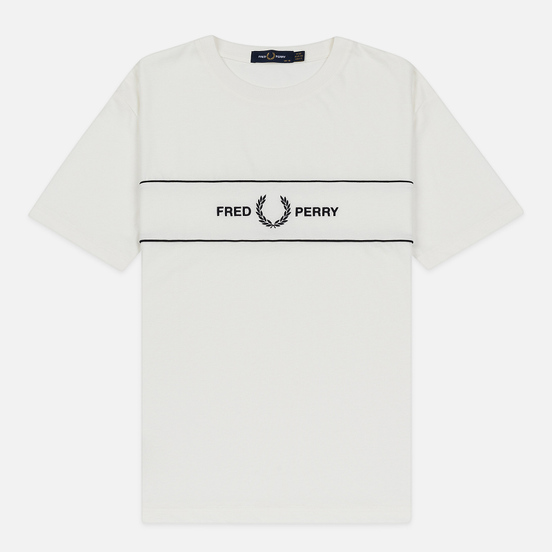 Женская футболка Fred Perry Embroidered Panel Snow White