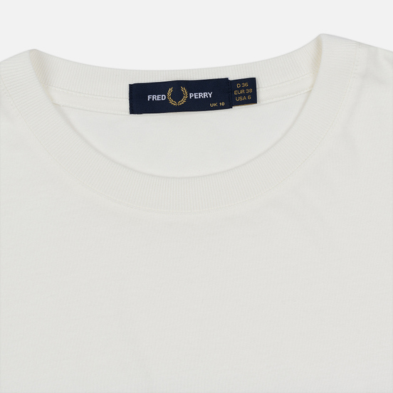 Женская футболка Fred Perry Embroidered Panel Snow White