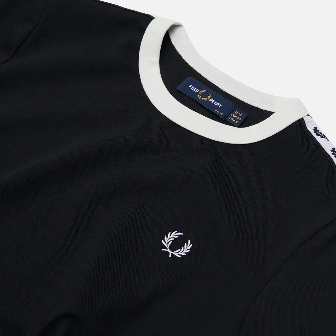 Fred Perry Женская футболка Laurel Sports Authentic Taped Ringer