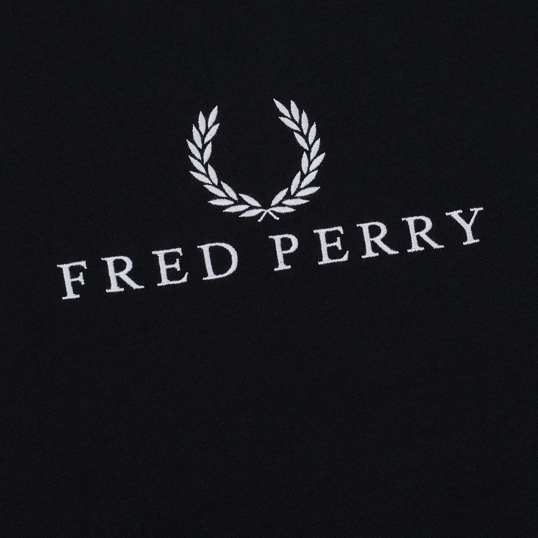 Fred Perry Женская футболка Sports Authentic Embroidered
