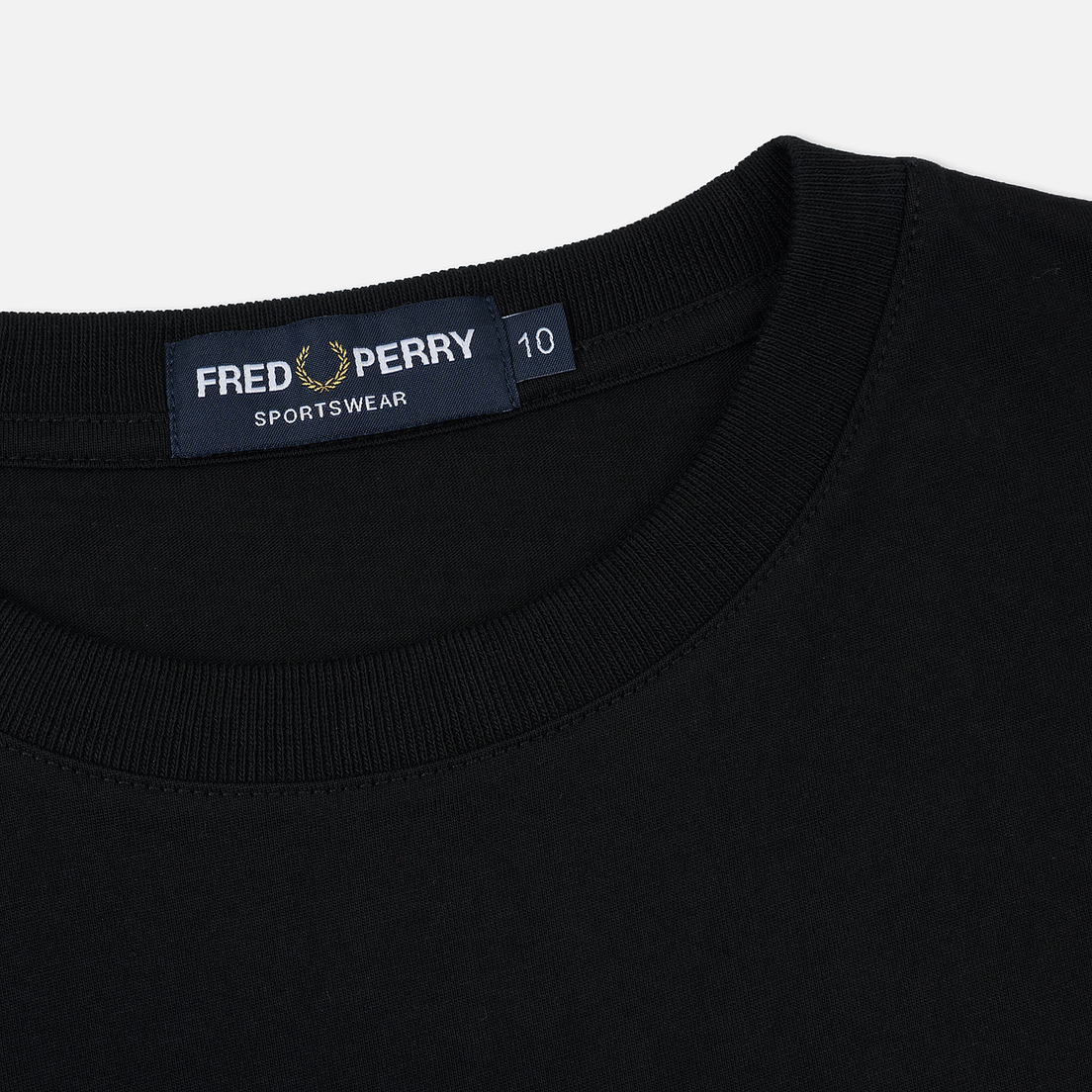 Fred Perry Женская футболка Sports Authentic Embroidered Panel