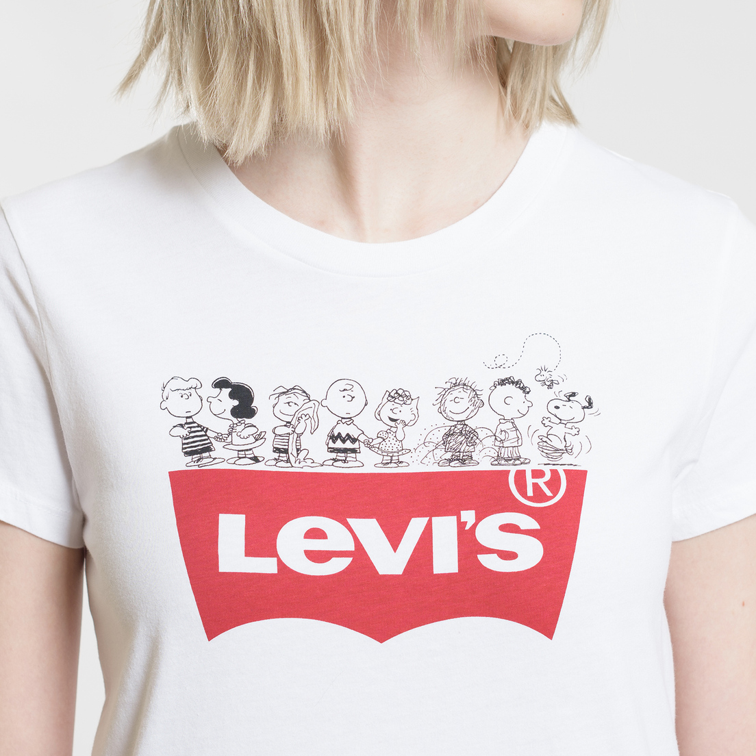 Levi's Женская футболка x Peanuts The Perfect Graphic Snoopy 3