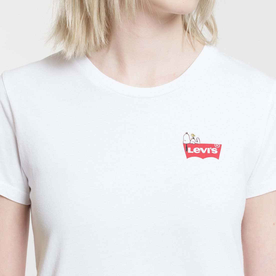 Levi's Женская футболка x Peanuts The Perfect Housemark Chest