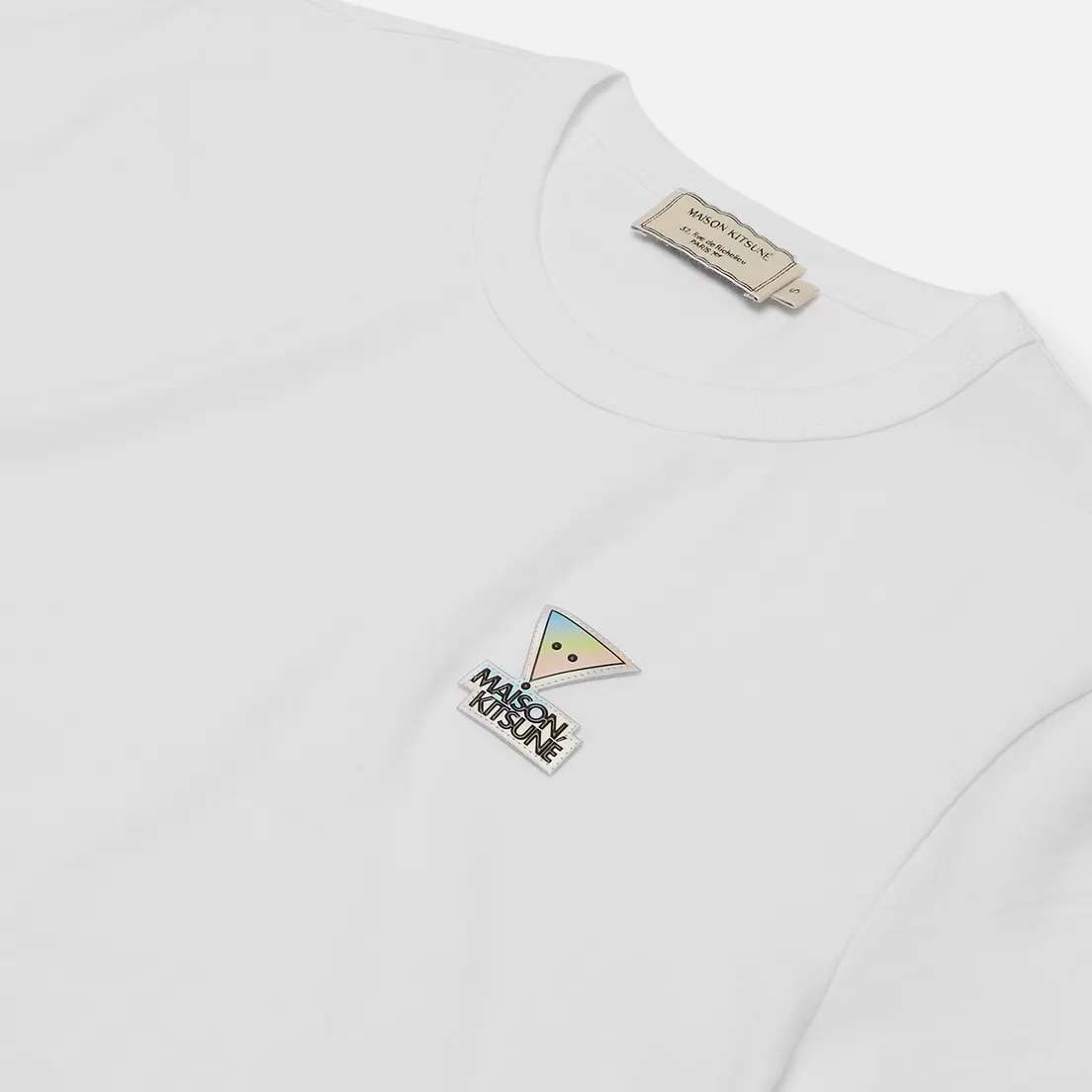 Maison Kitsune Женская футболка Hologram Triangle Fox Patch