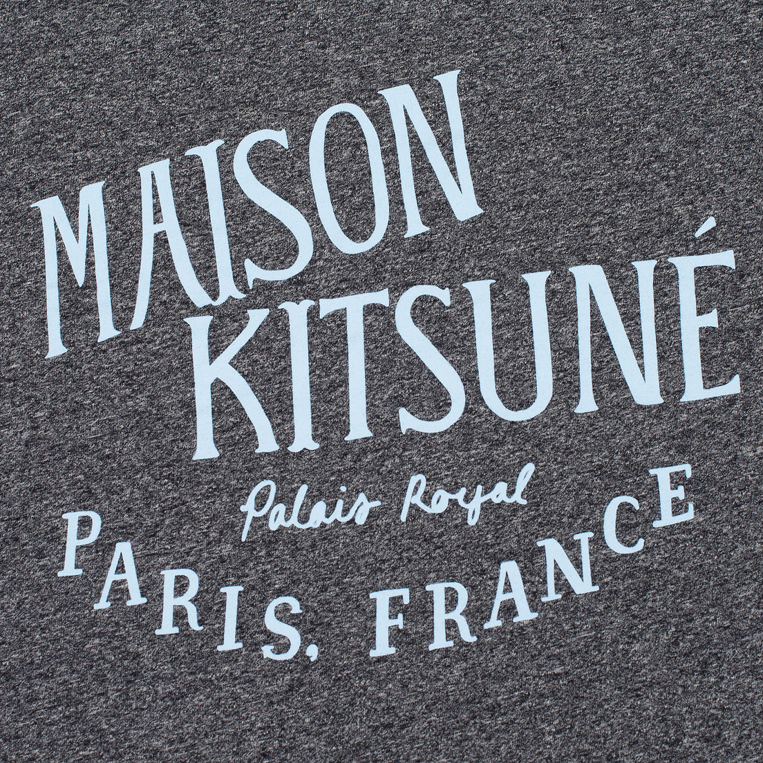 Maison Kitsune Женская футболка Palais Royal