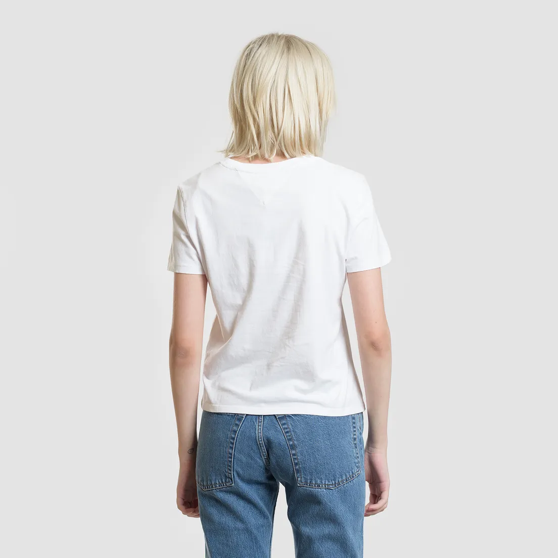 Tommy Jeans Женская футболка Arrow Graphic