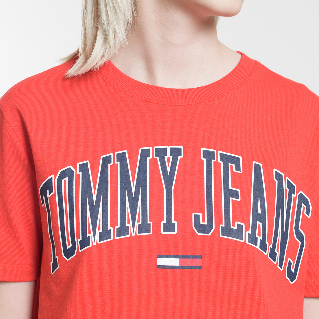Tommy Jeans Женская футболка Collegiate Logo