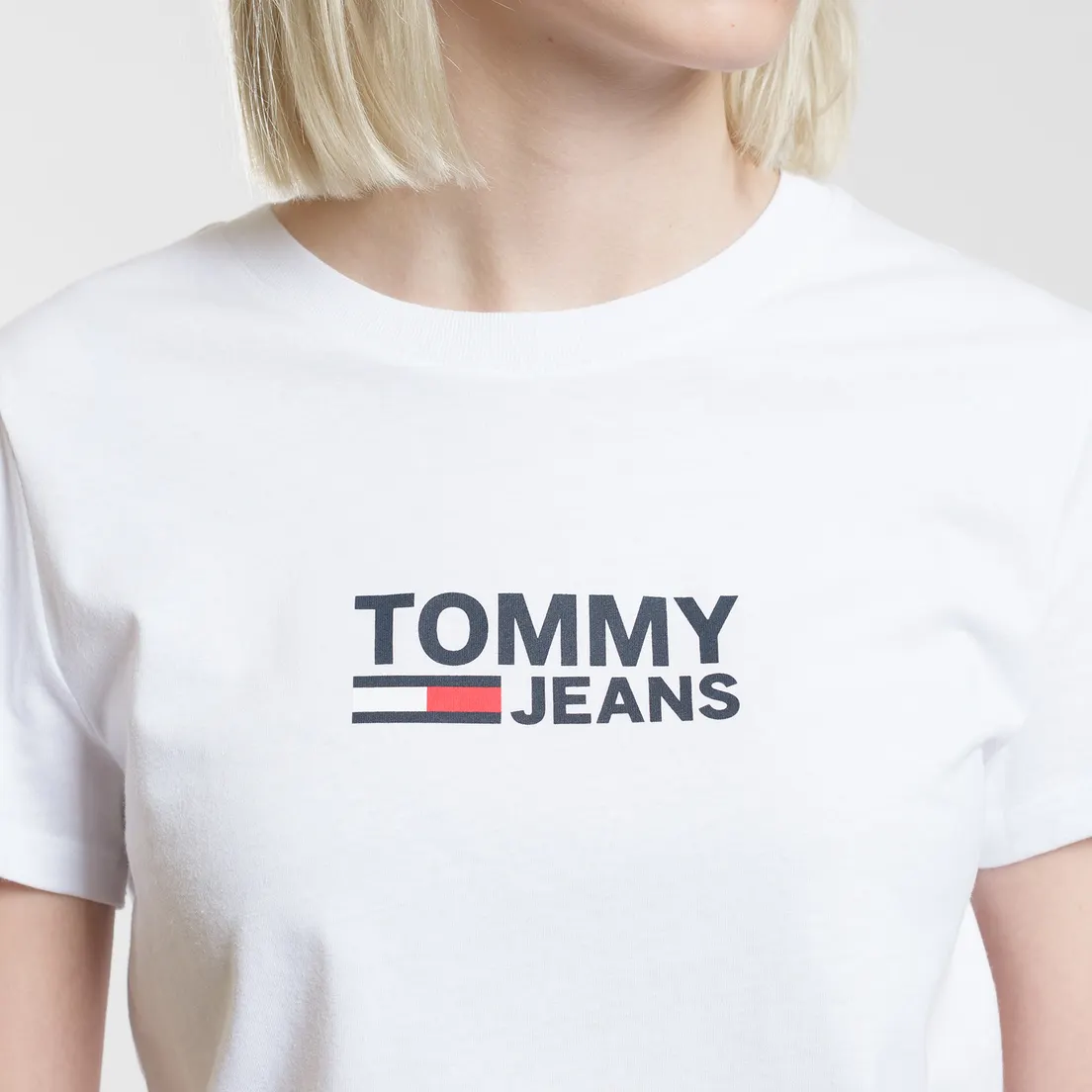 Tommy Jeans Женская футболка Corp Logo