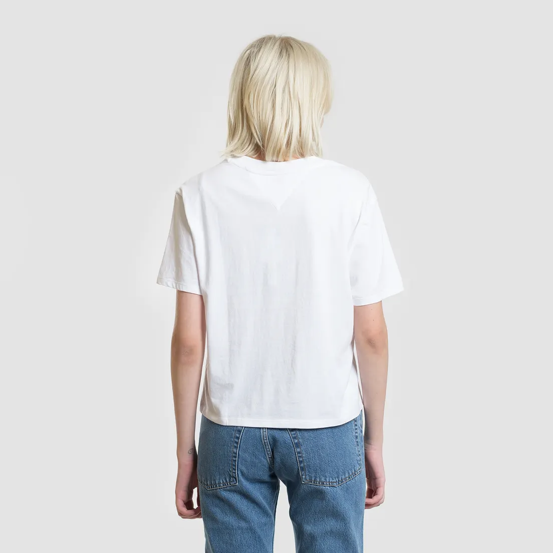 Tommy Jeans Женская футболка Embroidery Graphic