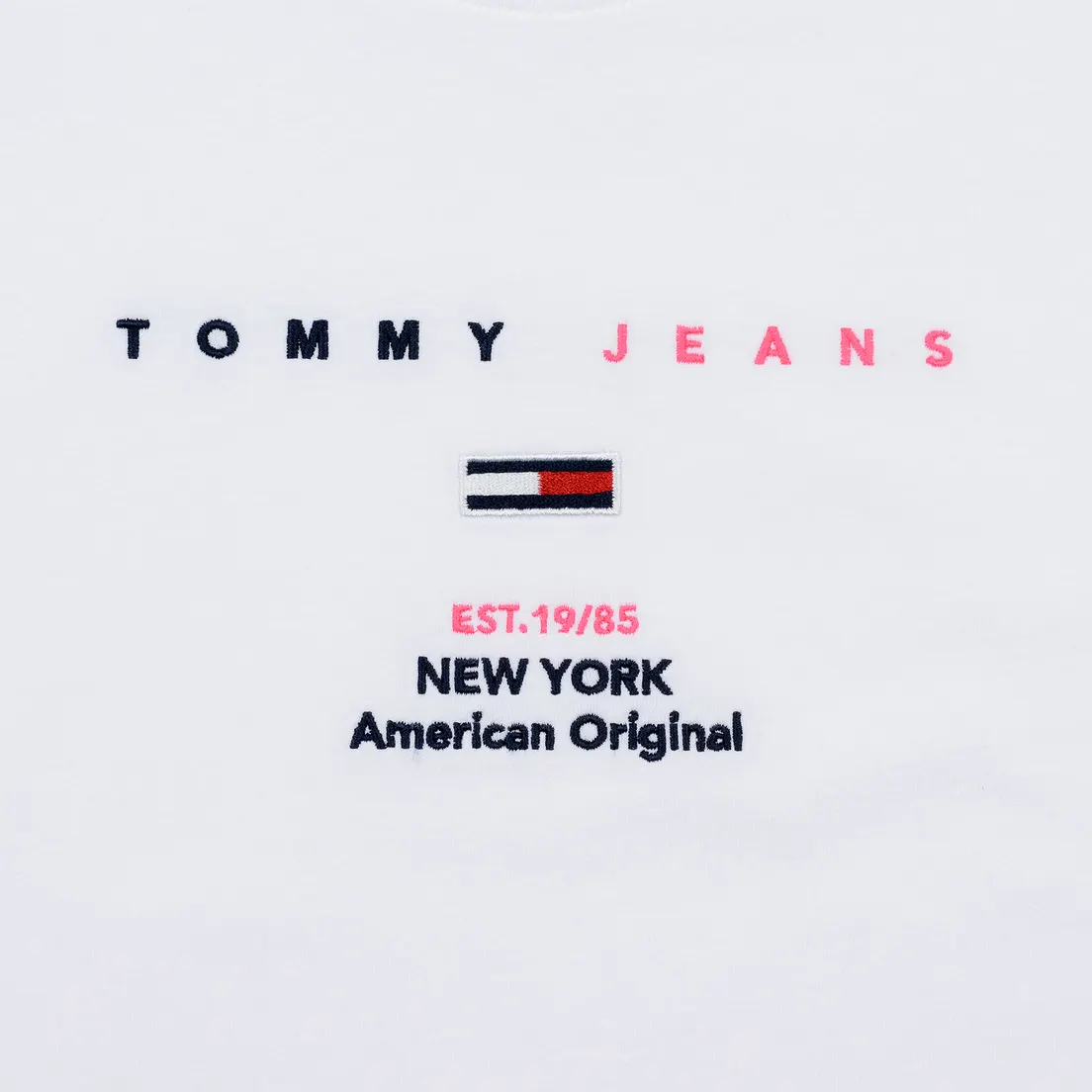 Tommy Jeans Женская футболка Small Logo Text 1985 Cropped Fit