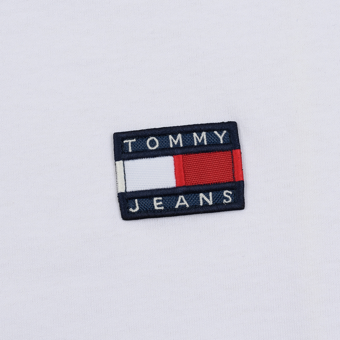 Tommy Jeans Женская футболка Tommy Badge