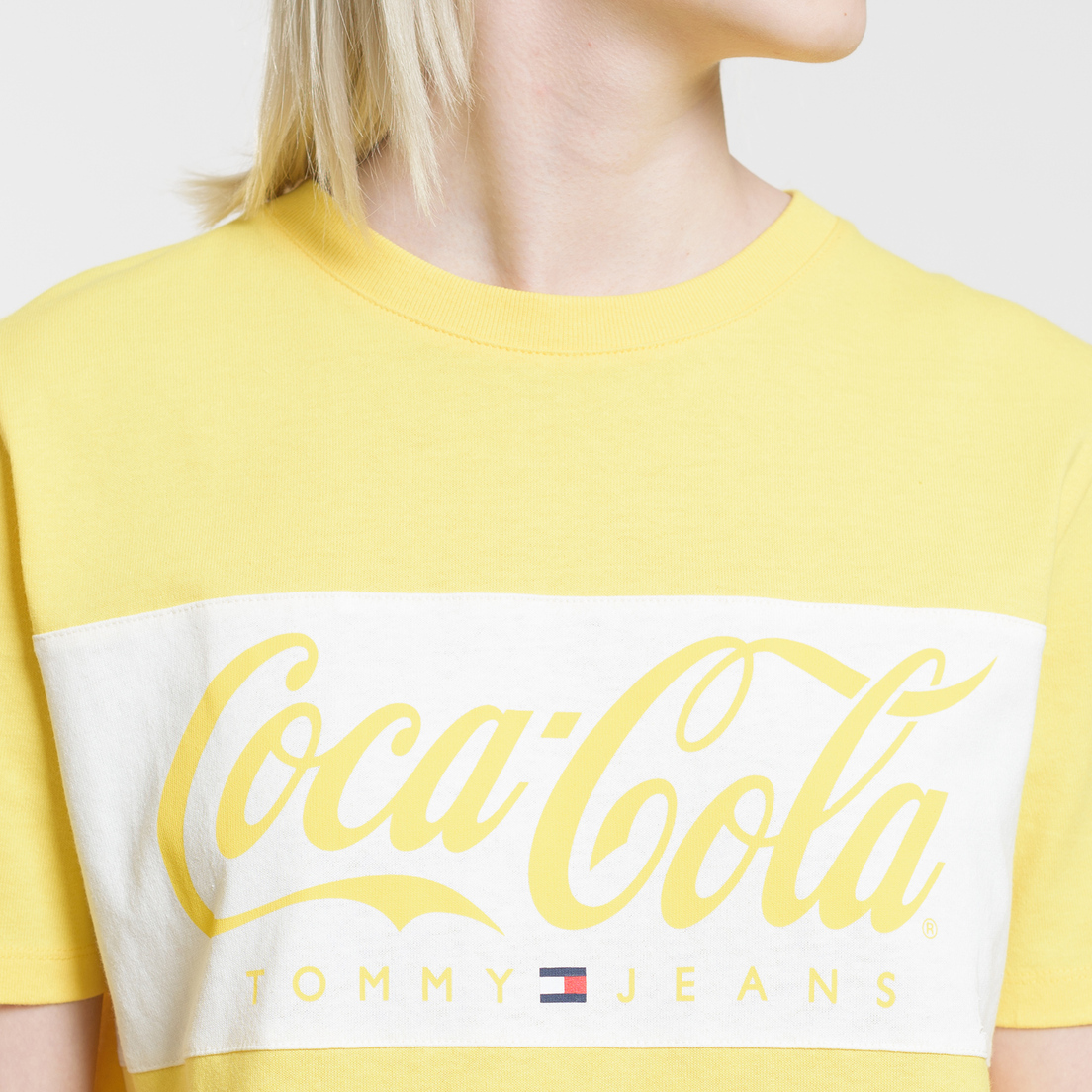 Tommy Jeans Женская футболка x Coca-Cola Logo