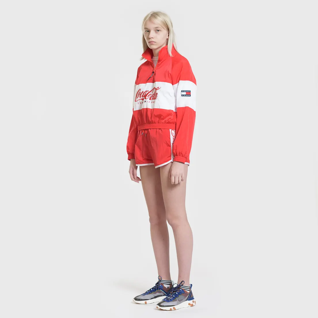 Tommy Jeans Женская куртка анорак x Coca-Cola Logo