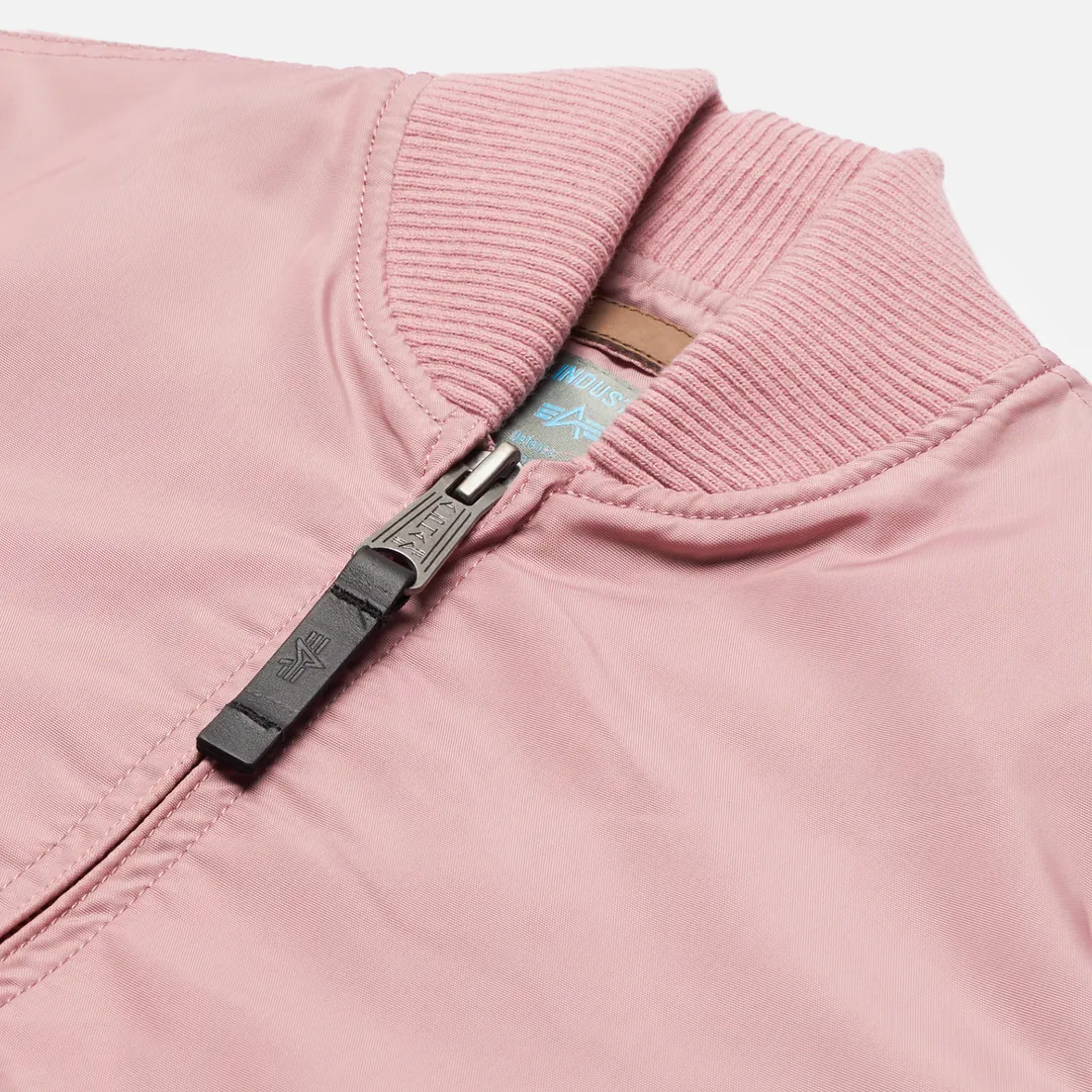 Alpha Industries Женская куртка бомбер MA-1 TT