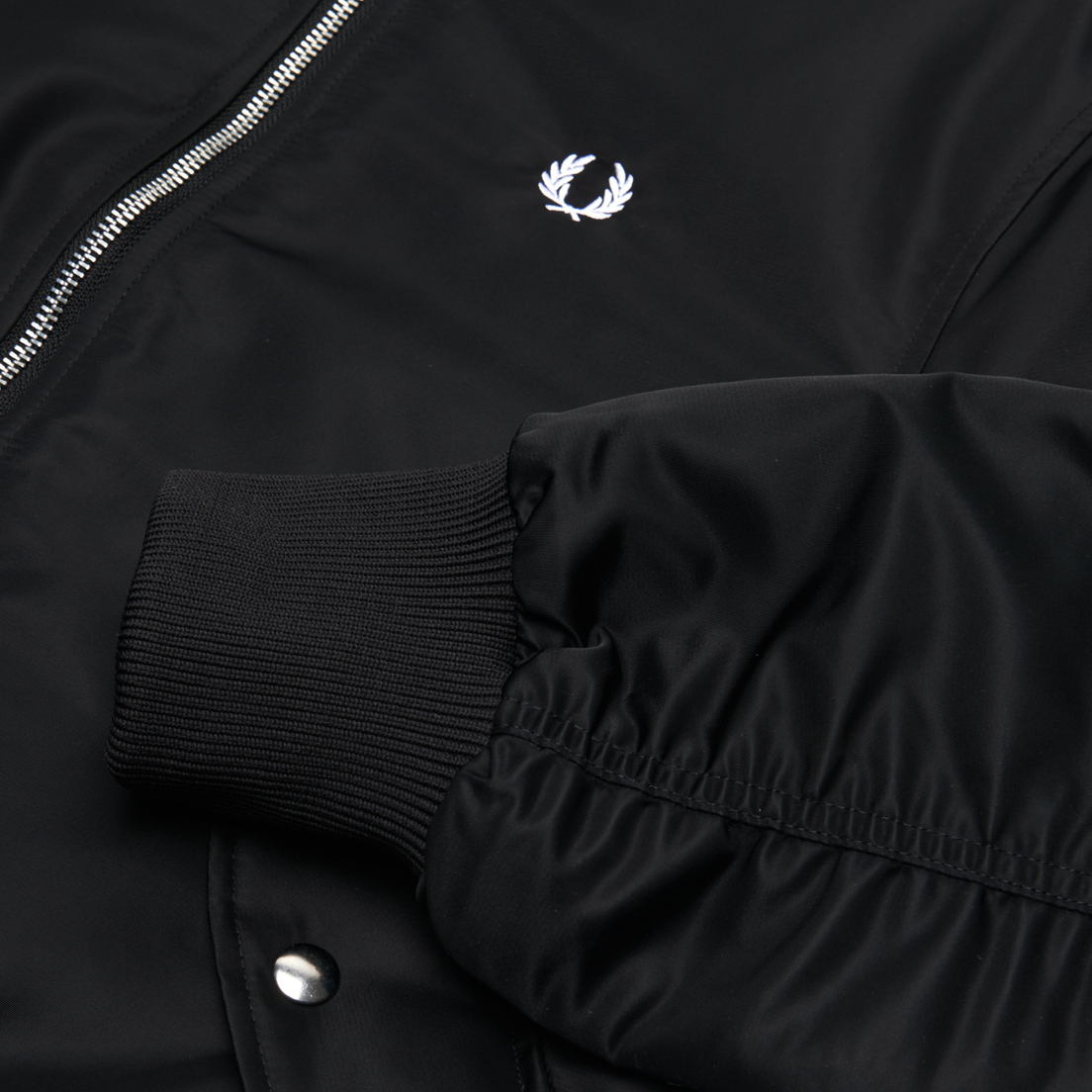 Fred Perry Женская куртка бомбер Cropped MA1