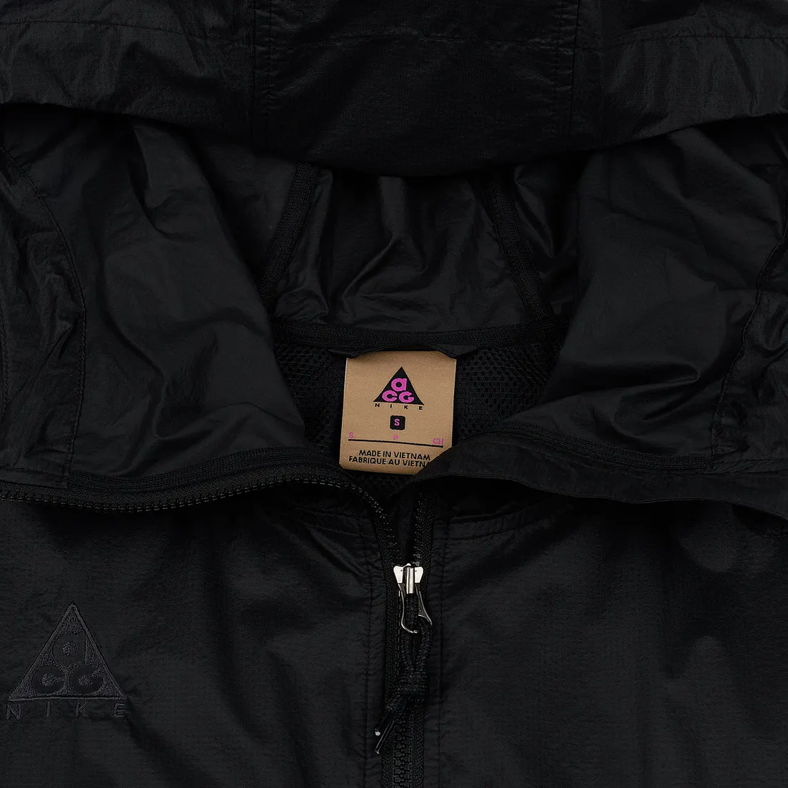 Nike Женская куртка ветровка ACG NRG Hoodie