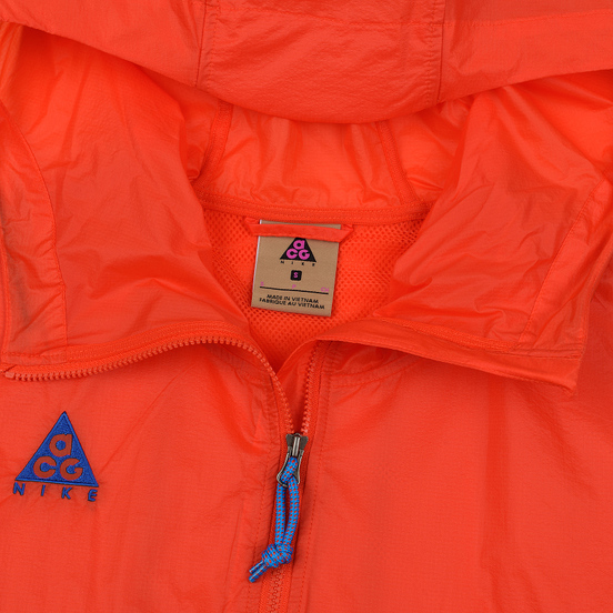 Женская куртка ветровка Nike ACG NRG Hoodie Habanero Red