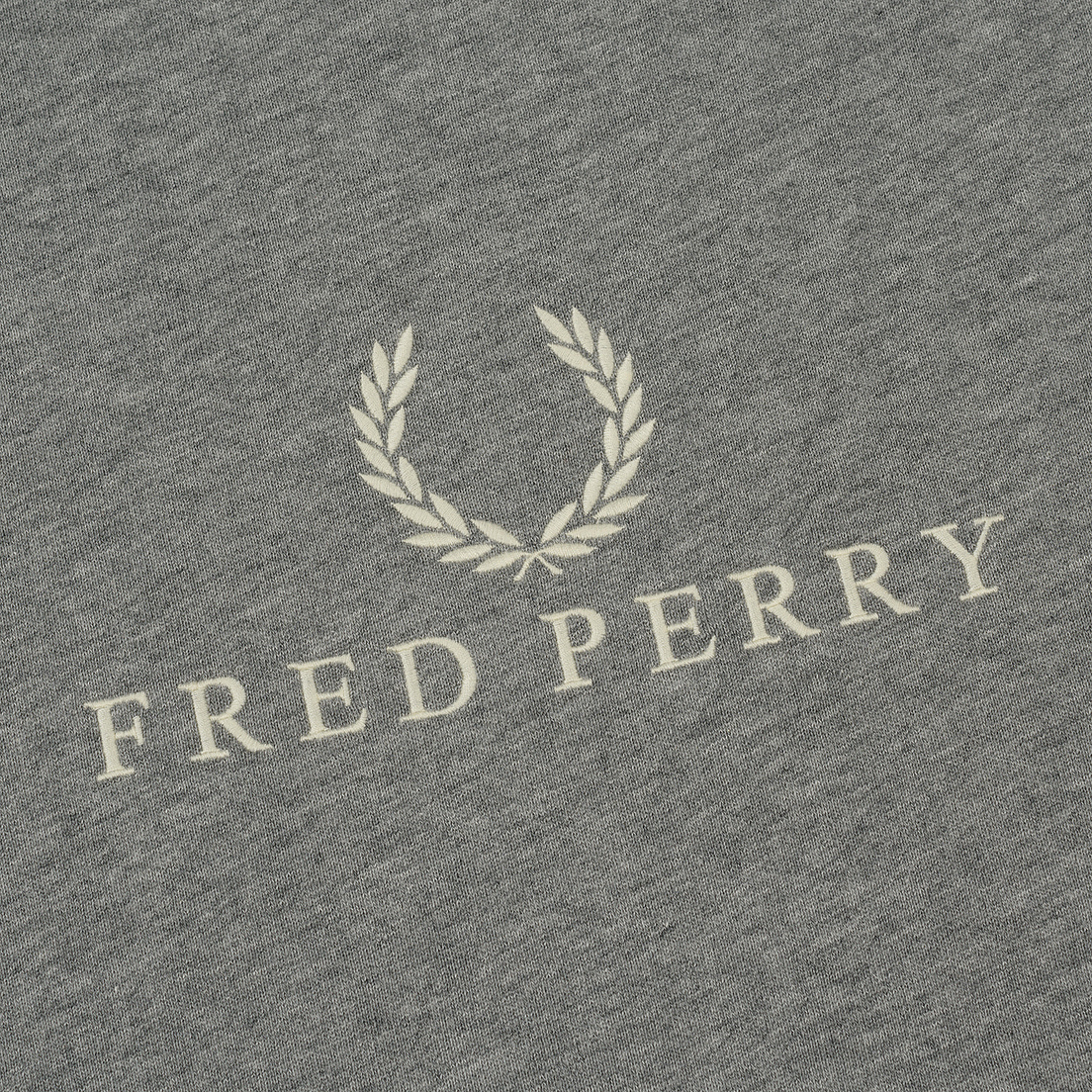 Fred Perry Женская толстовка Sports Authentic Crew Neck Embroidered