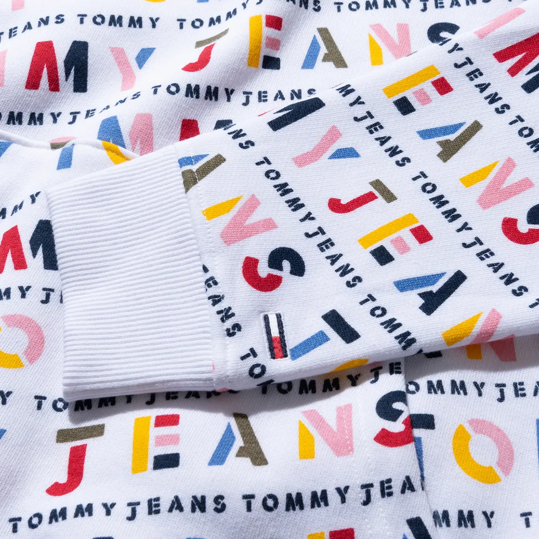 Tommy Jeans Женская толстовка All Over Print Hoodie