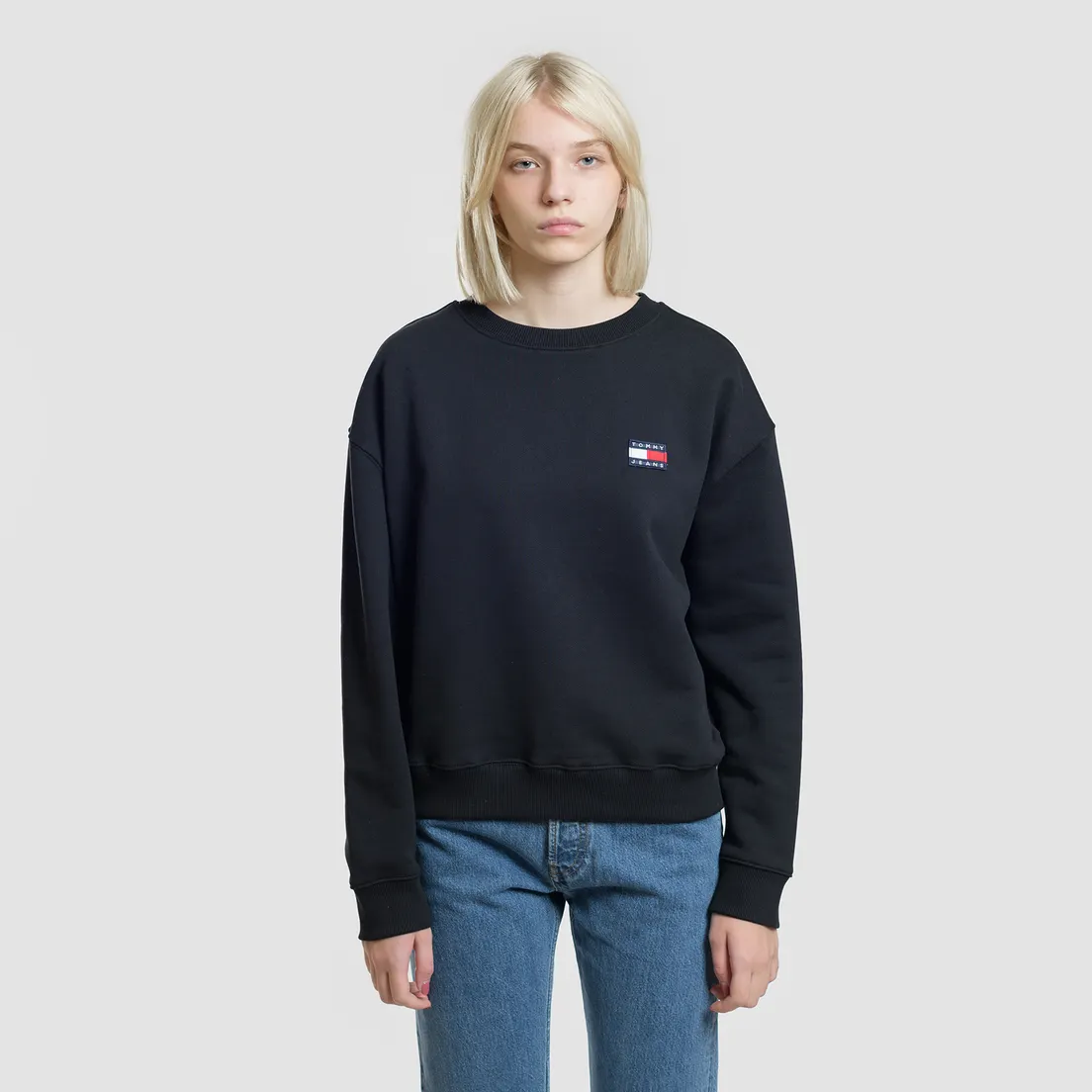 Tommy Jeans Женская толстовка Tommy Badge Crew