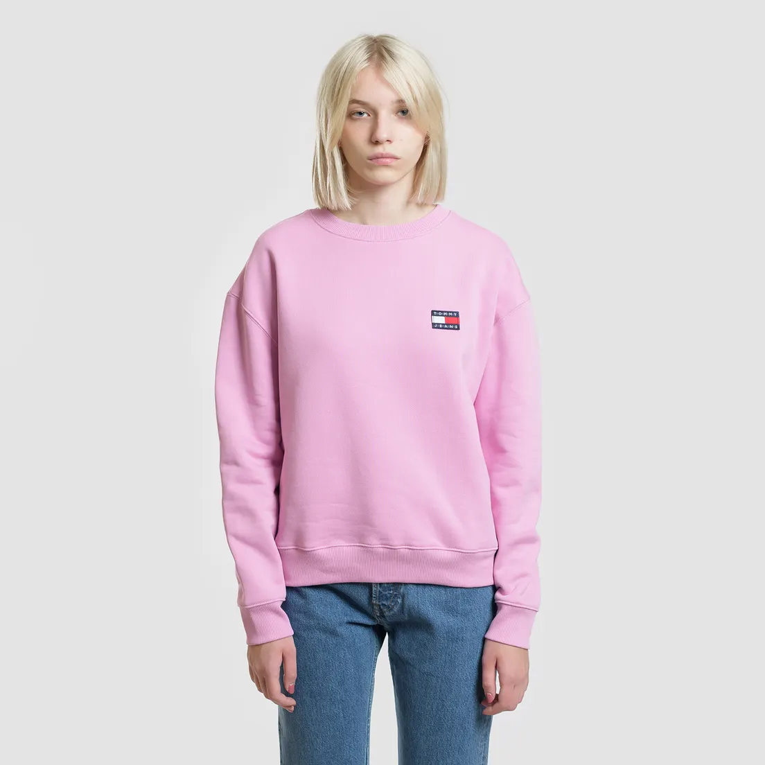 Tommy Jeans Женская толстовка Tommy Badge Crew