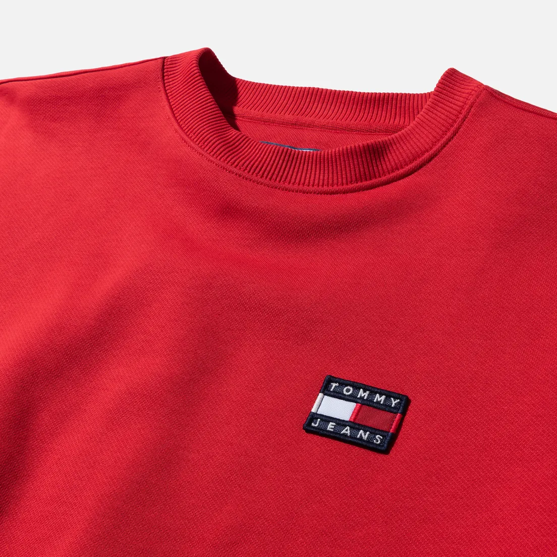 Tommy Jeans Женская толстовка Tommy Badge Crew