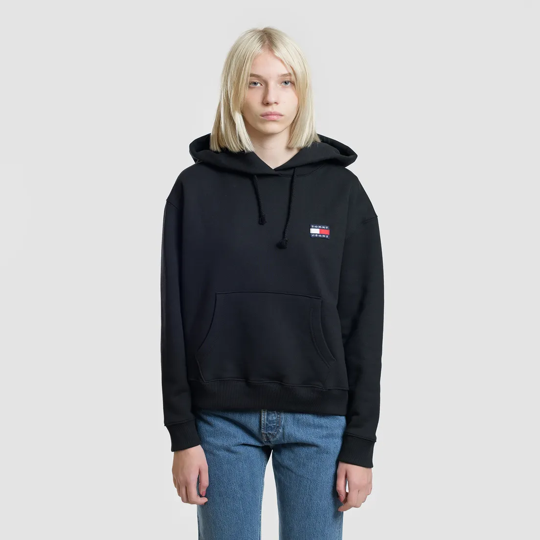 Tommy Jeans Женская толстовка Tommy Badge Hoodie