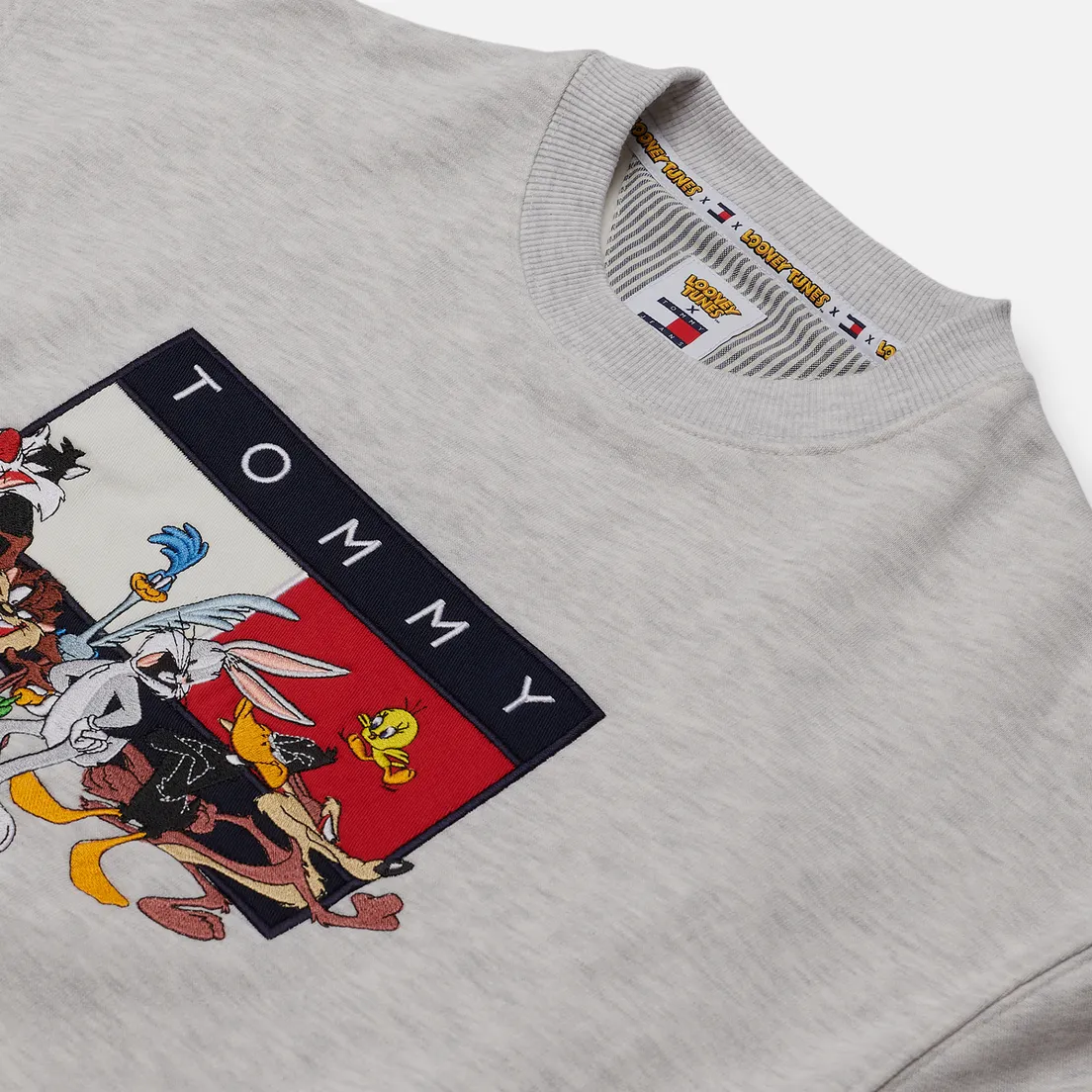 Tommy Jeans Женская толстовка x Looney Tunes Crew Neck