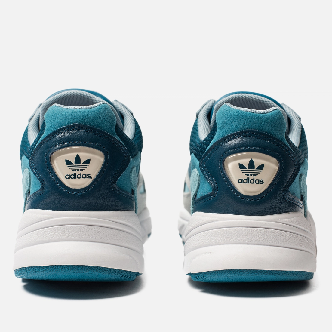 adidas Originals Женские кроссовки Falcon