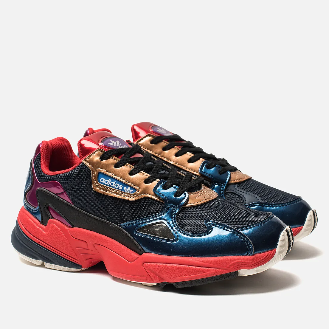 adidas Originals Женские кроссовки Falcon
