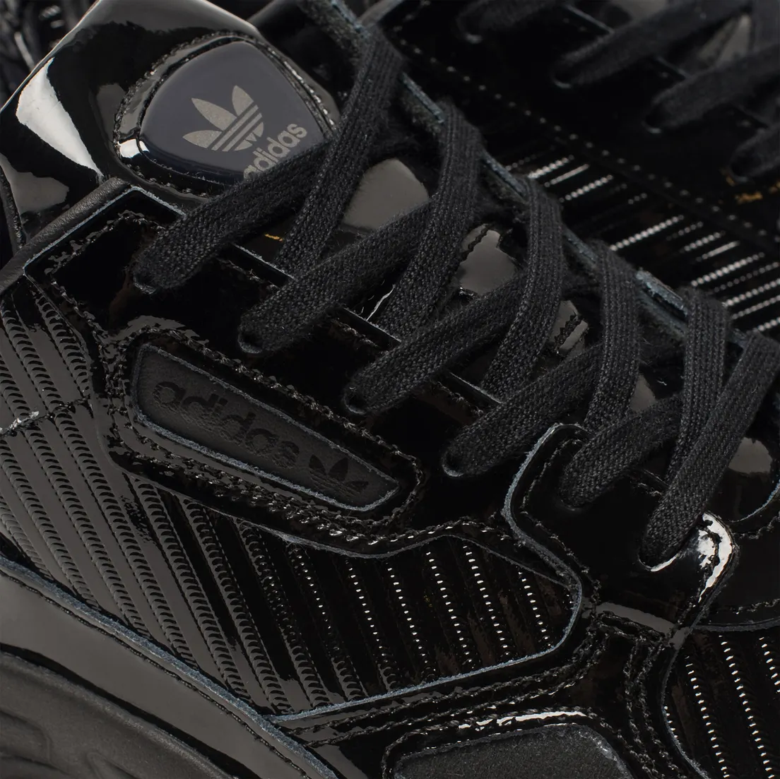adidas Originals Женские кроссовки Falcon