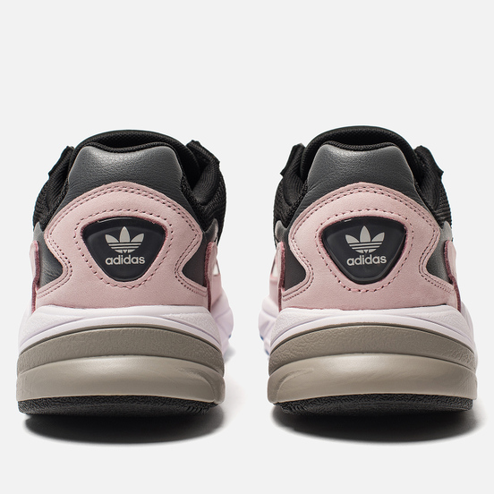 Женские кроссовки adidas Originals Falcon Core Black/Core Black/Pink