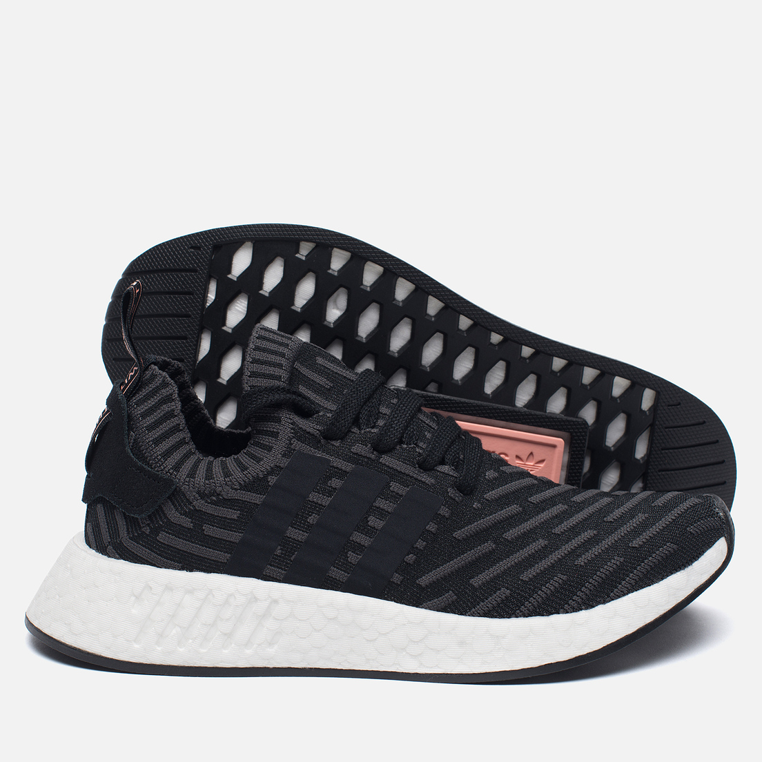 adidas Originals Женские кроссовки NMD R2 Primeknit