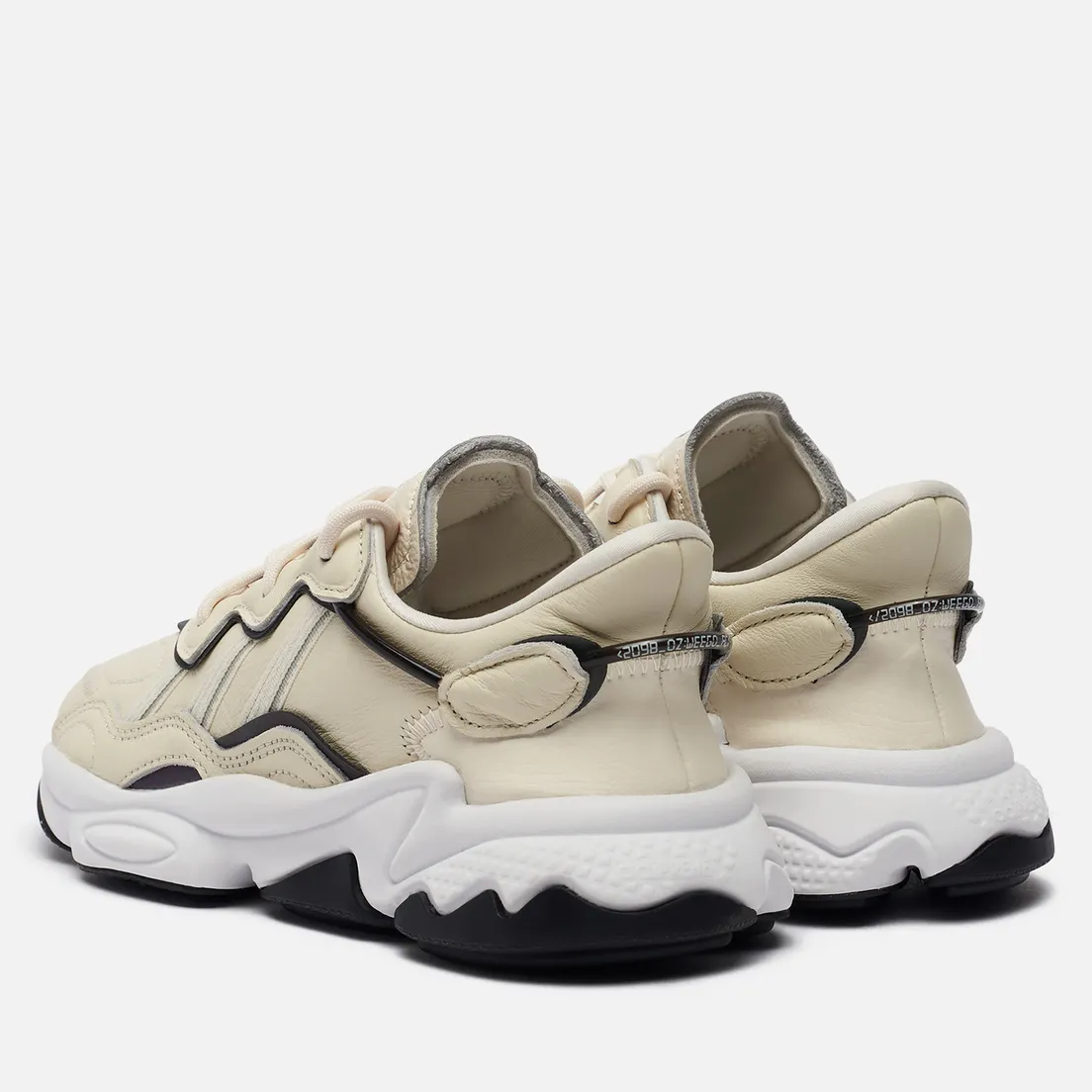 adidas Originals Женские кроссовки Ozweego