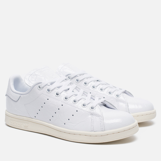 stan smith tripple white