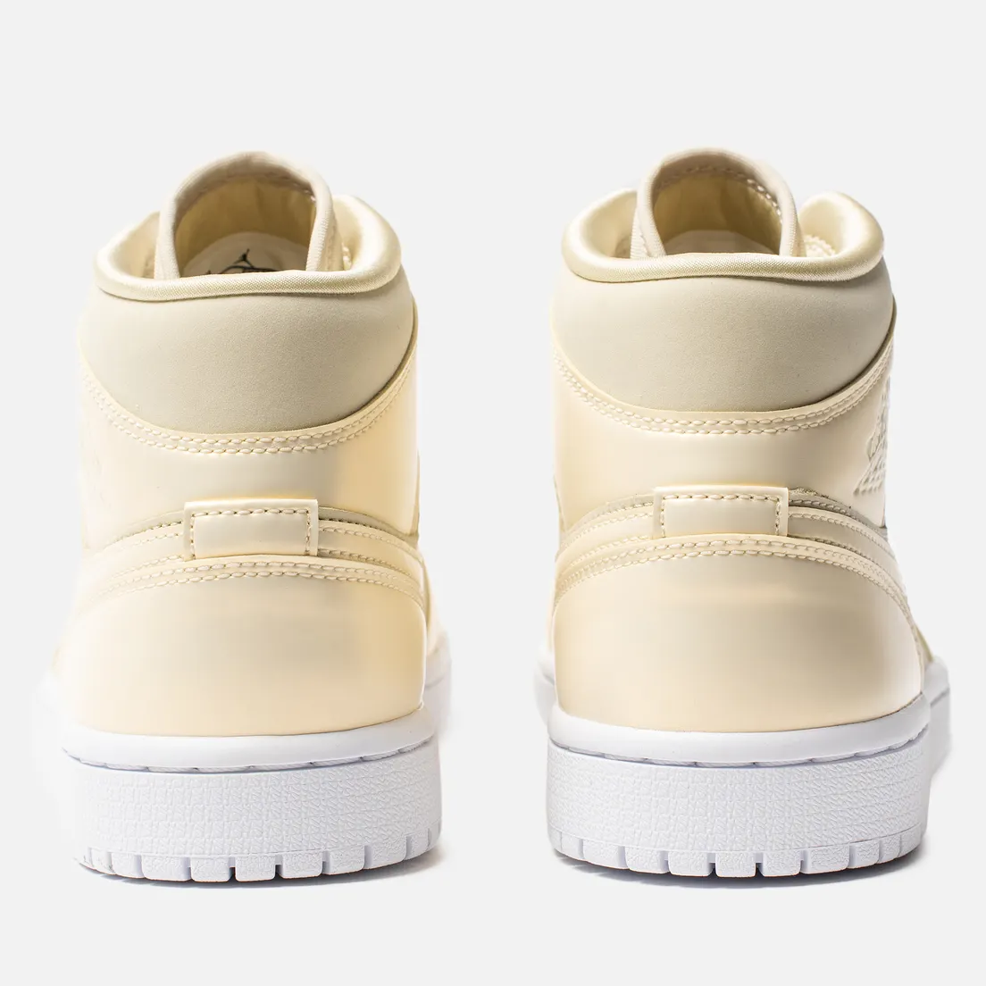 Jordan Женские кроссовки Air Jordan 1 Mid SE