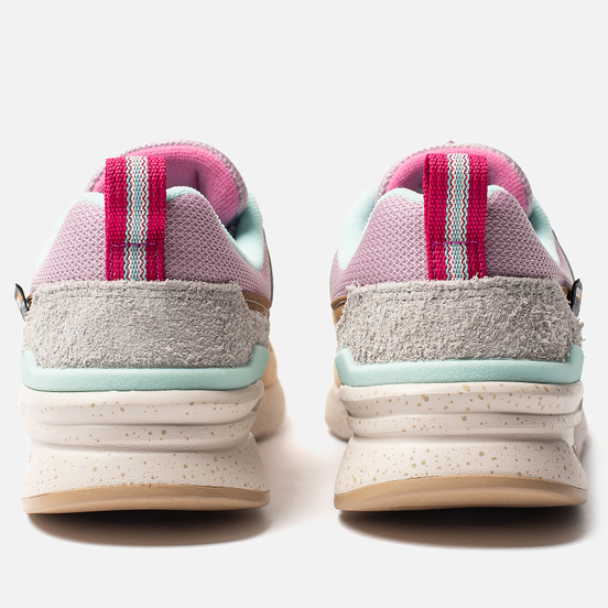 Женские кроссовки New Balance CW997HOA Outdoor Pack Incense/Oxygen Pink
