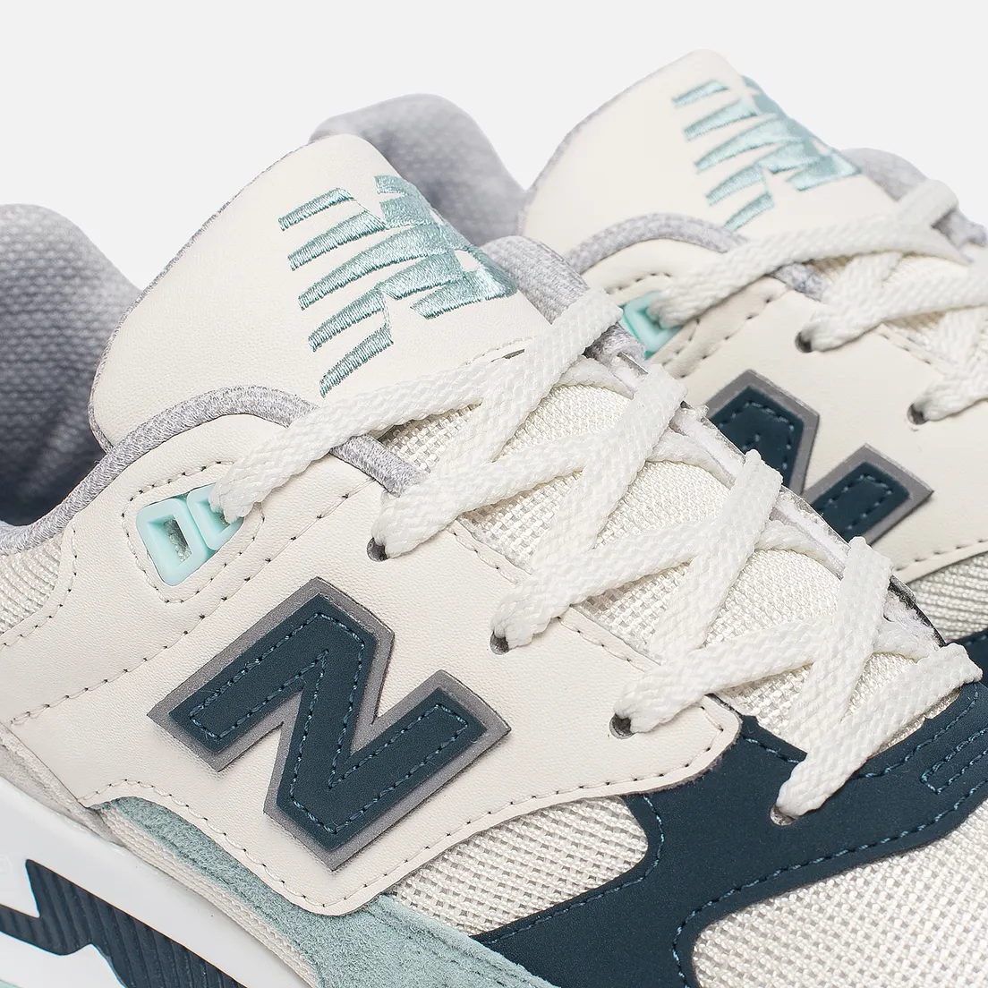 New Balance Женские кроссовки W530SD