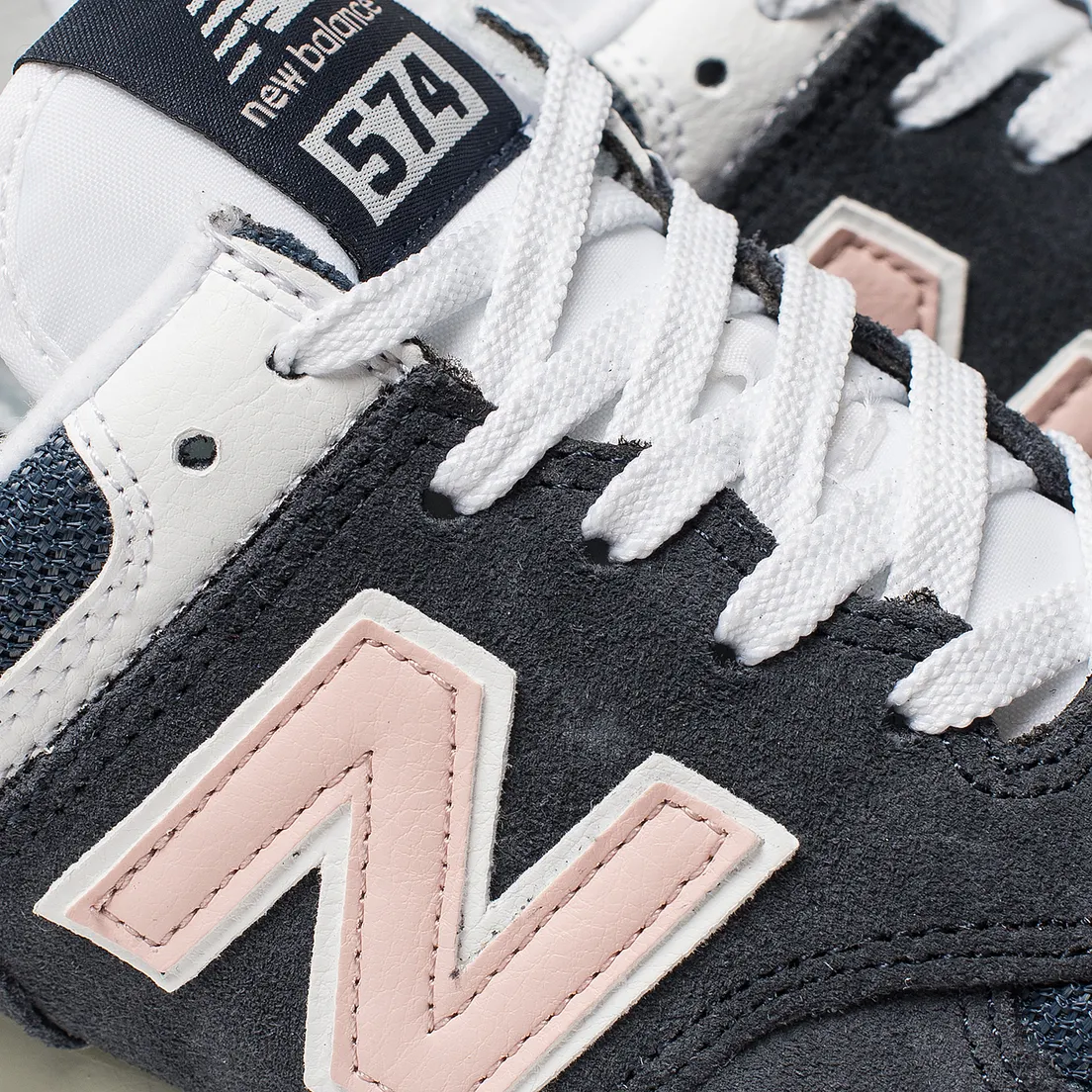 New Balance Женские кроссовки WL574BTC