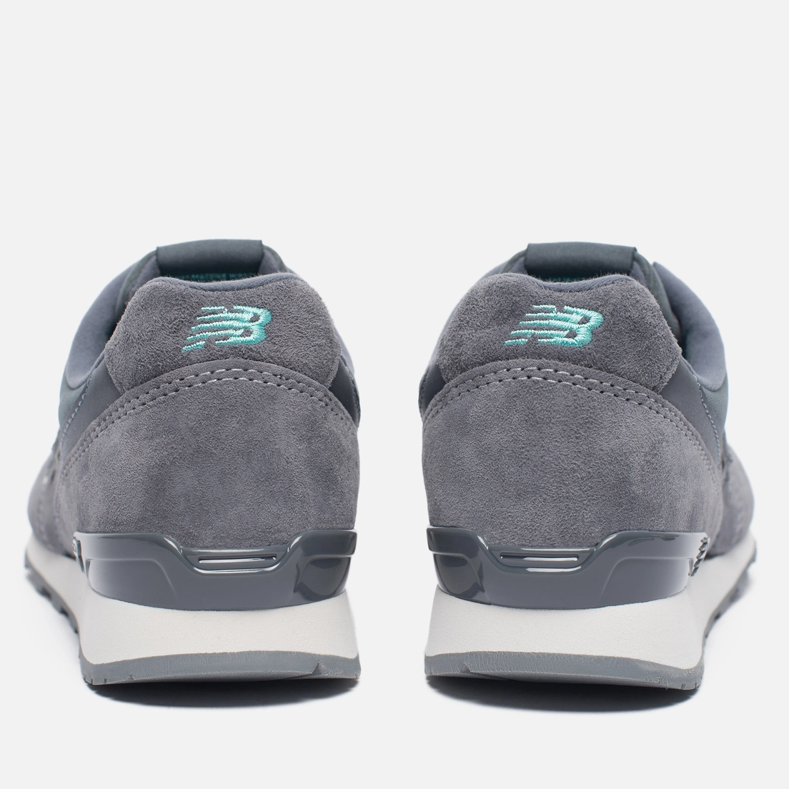 New Balance Женские кроссовки WR996EB