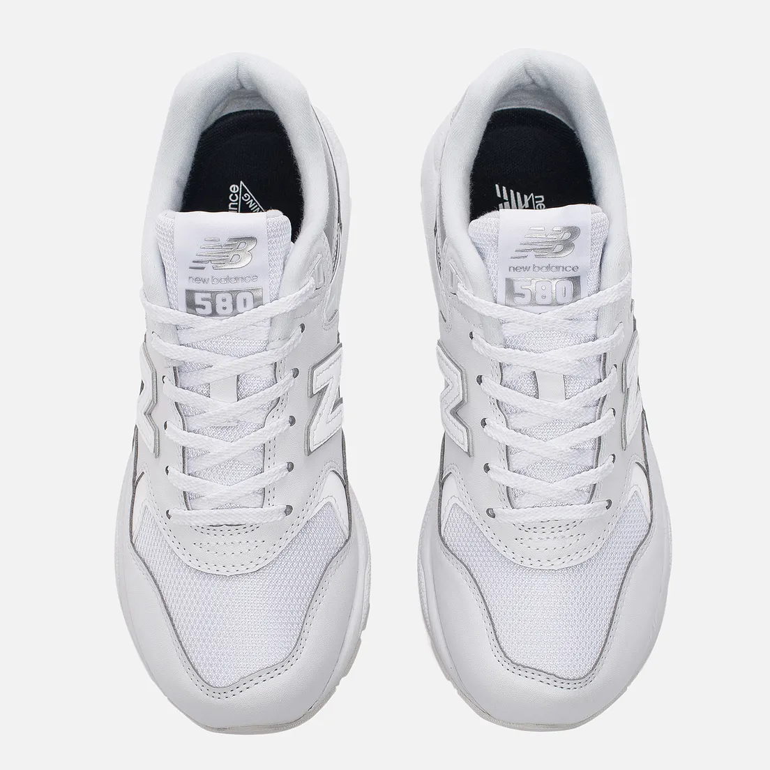 New Balance Женские кроссовки WRT580WM Whiteout Pack
