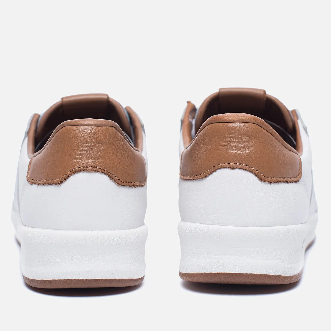 New Balance Женские кроссовки x Bergdorf Goodman x Neiman Marcus WRT300BW