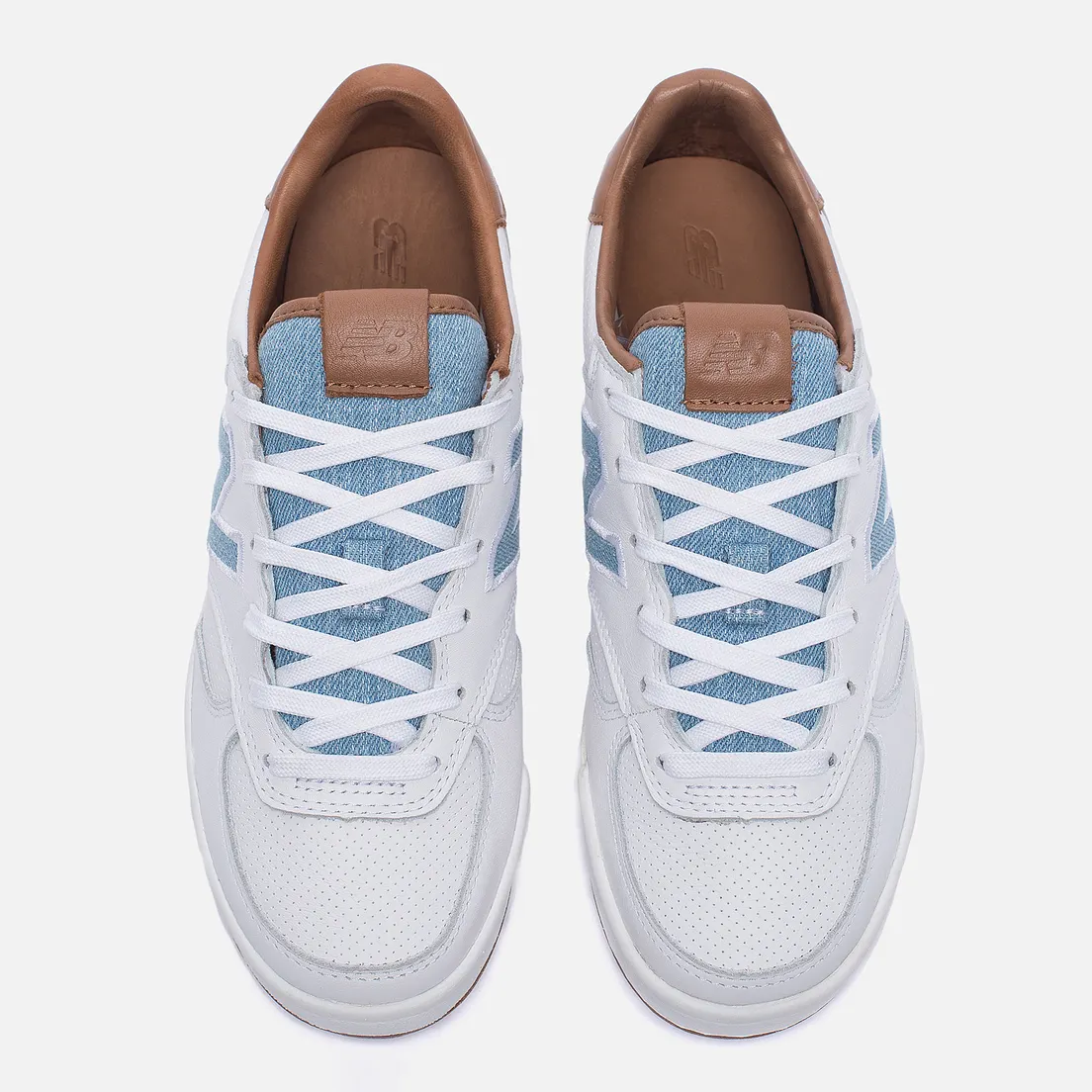 New Balance Женские кроссовки x Bergdorf Goodman x Neiman Marcus WRT300BW