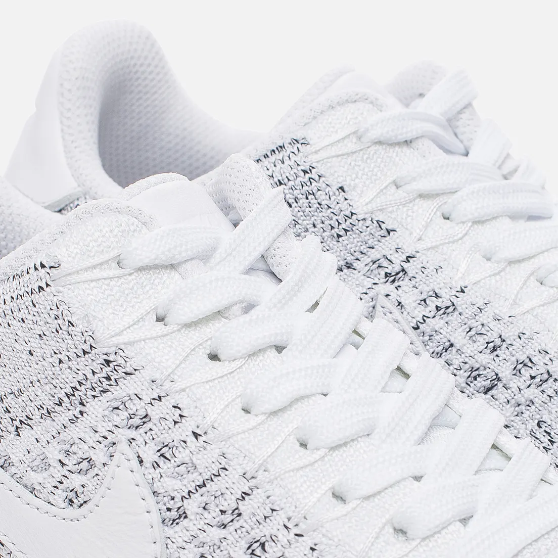 Nike Женские кроссовки Air Force 1 Flyknit Low