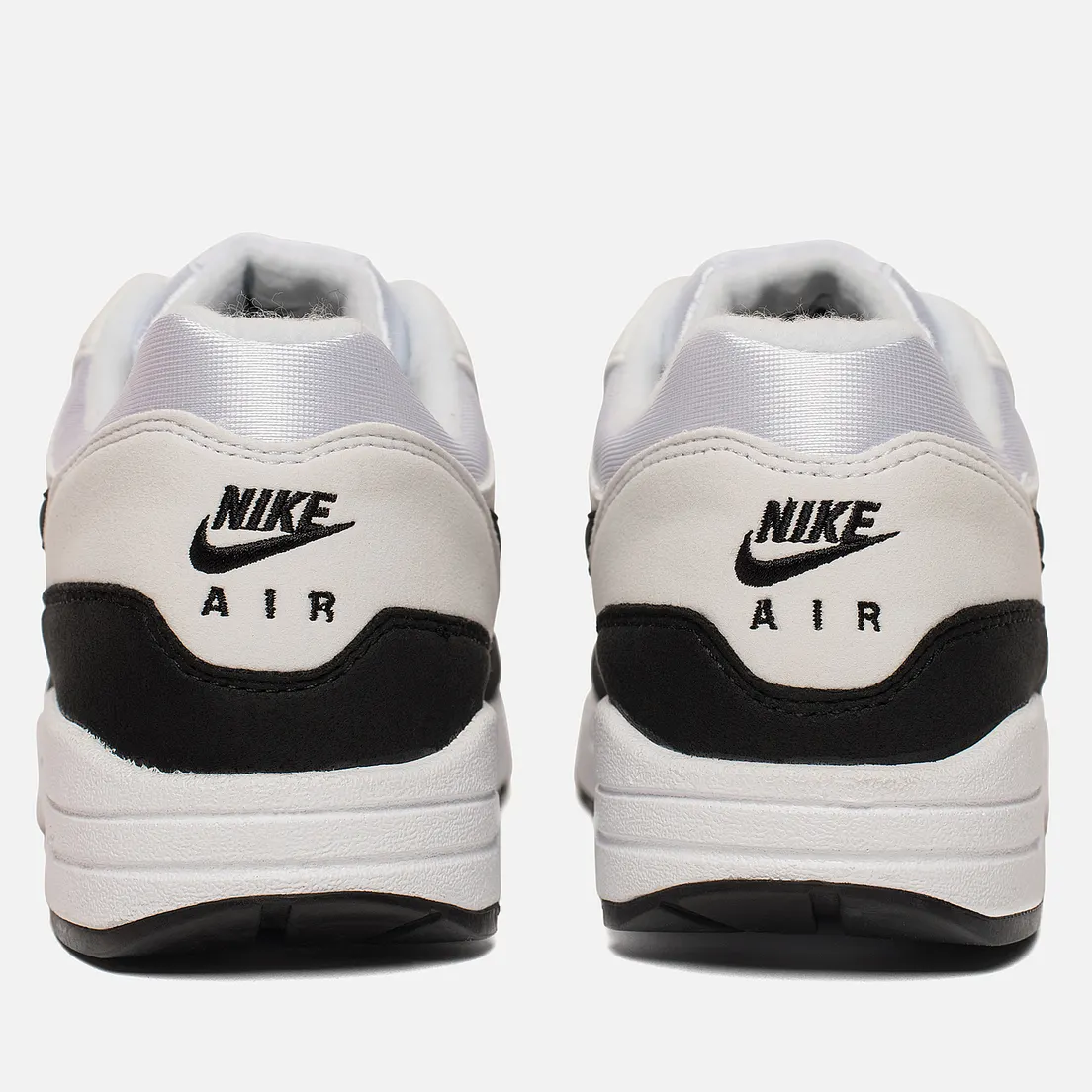 Nike Женские кроссовки Air Max 1