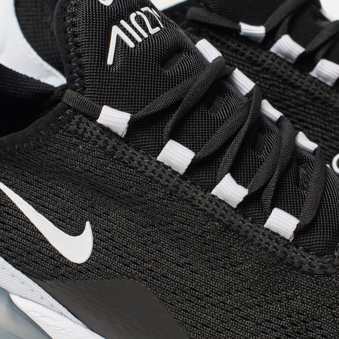Nike Женские кроссовки Air Max 270