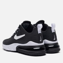 Женские кроссовки Nike Air Max 270 React Black/White/Black/Black фото- 2