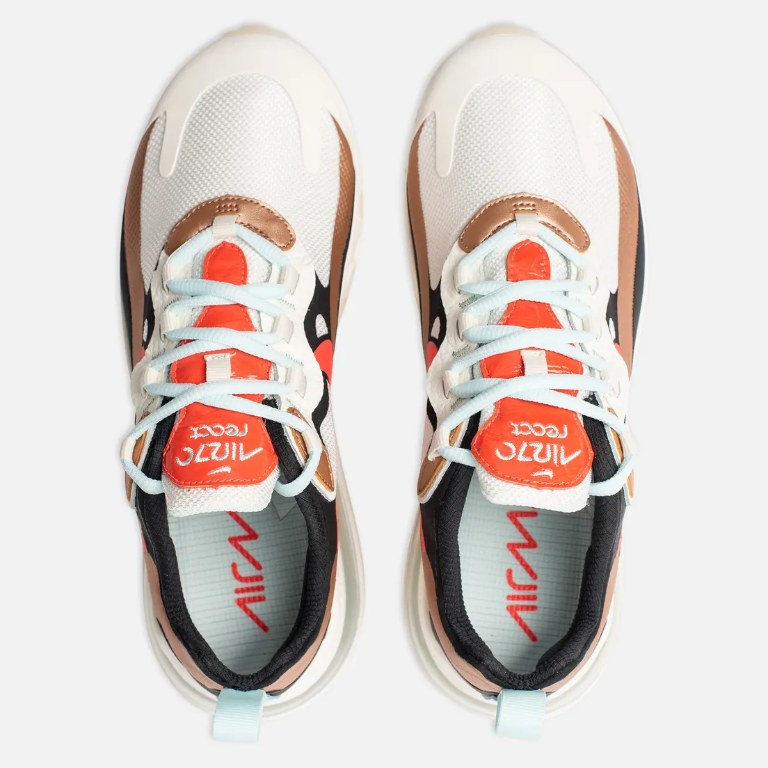 Nike Женские кроссовки Air Max 270 React